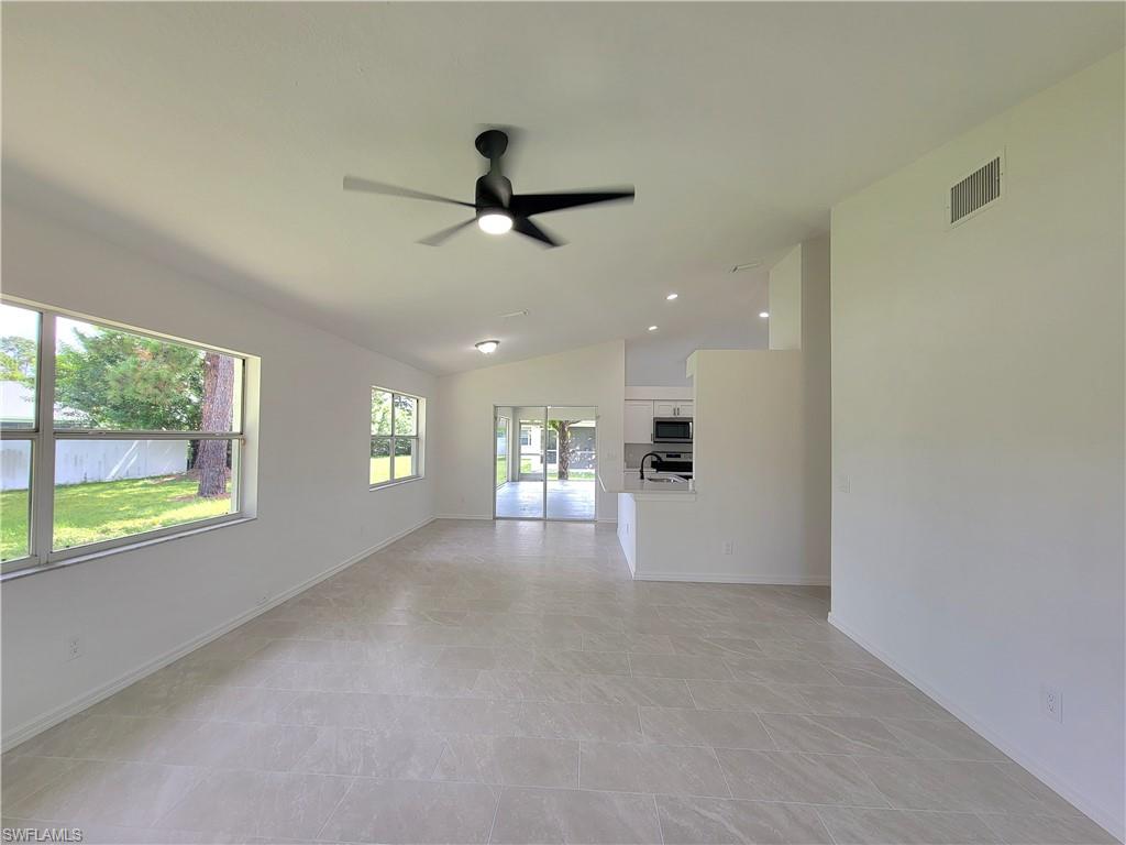 OAKWOOD - Residential