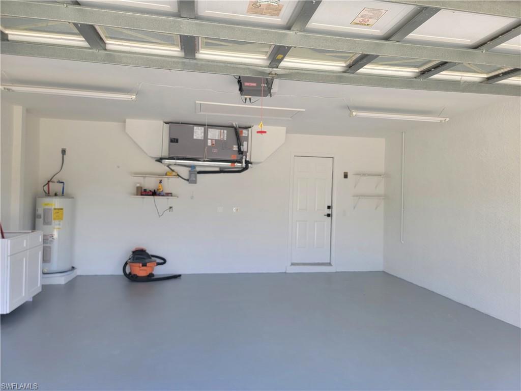 OAKWOOD - Residential