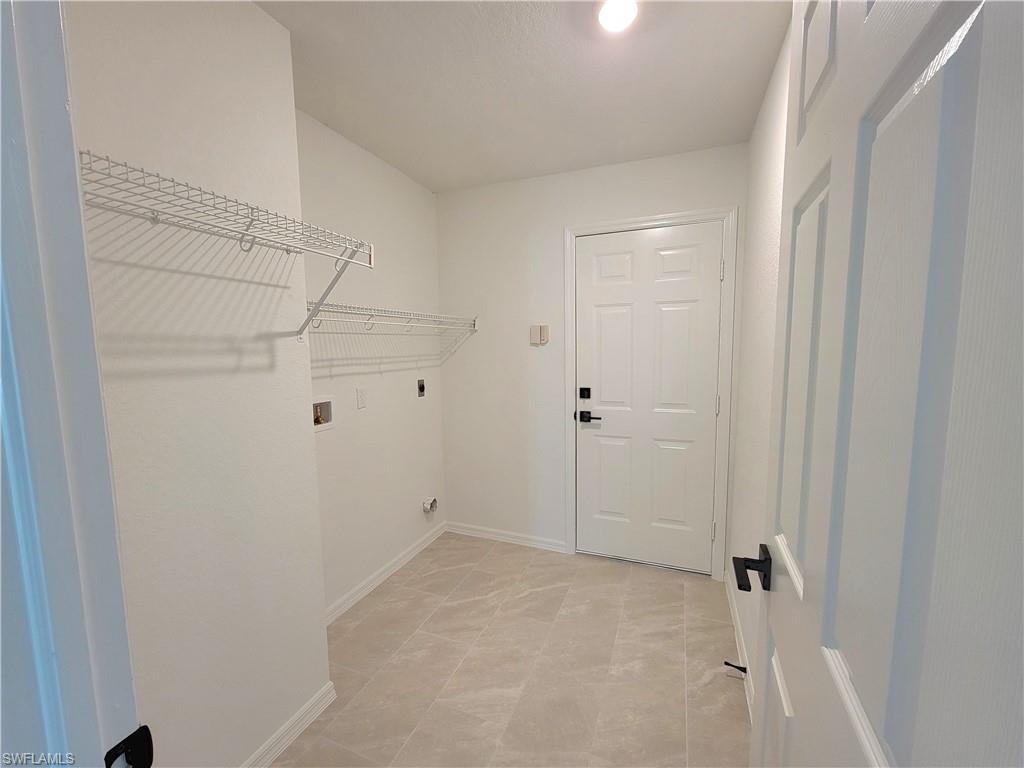 OAKWOOD - Residential