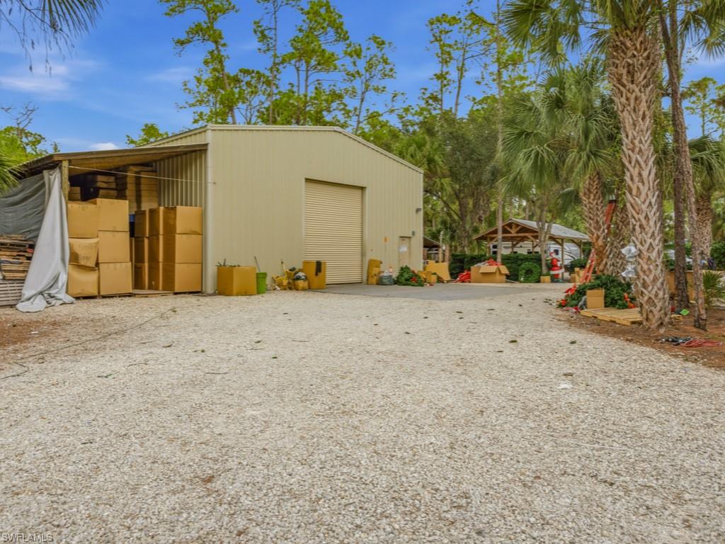 GOLDEN GATE ESTATES - Residential