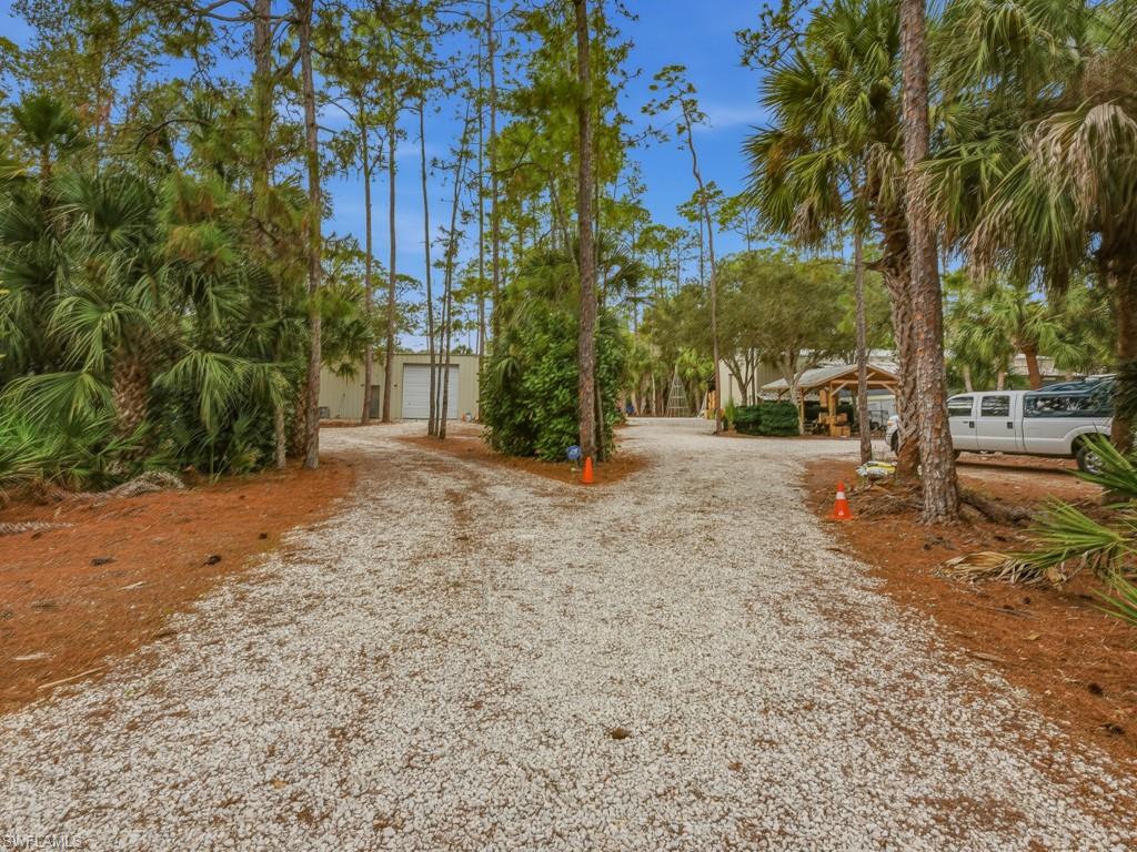 GOLDEN GATE ESTATES - Residential