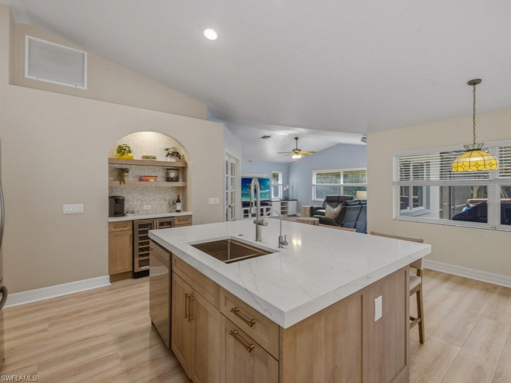 GOLDEN GATE ESTATES - Residential