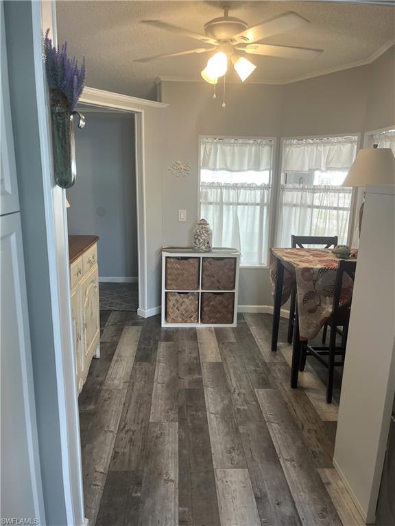 FOREST PARK MOBILE HOME - Residential