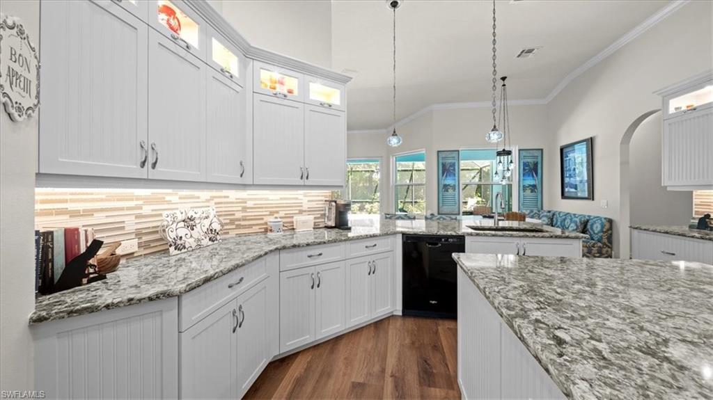 PEBBLEBROOKE LAKES - Residential