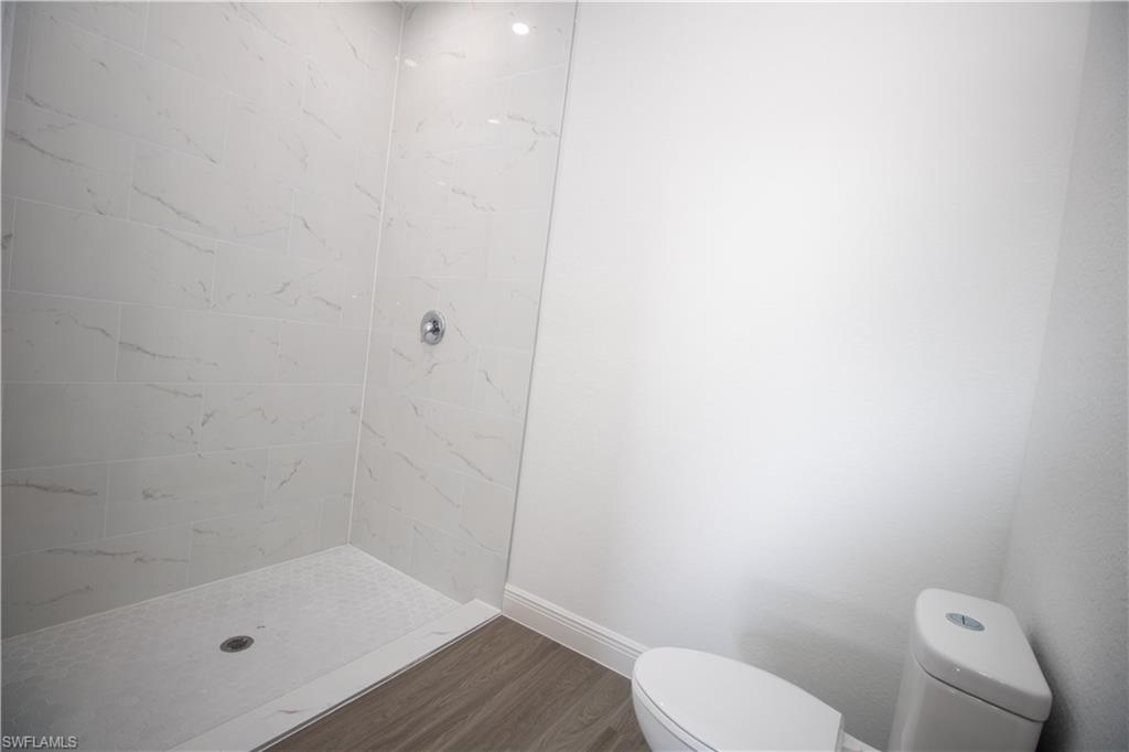 PORT LABELLE - Residential Lease