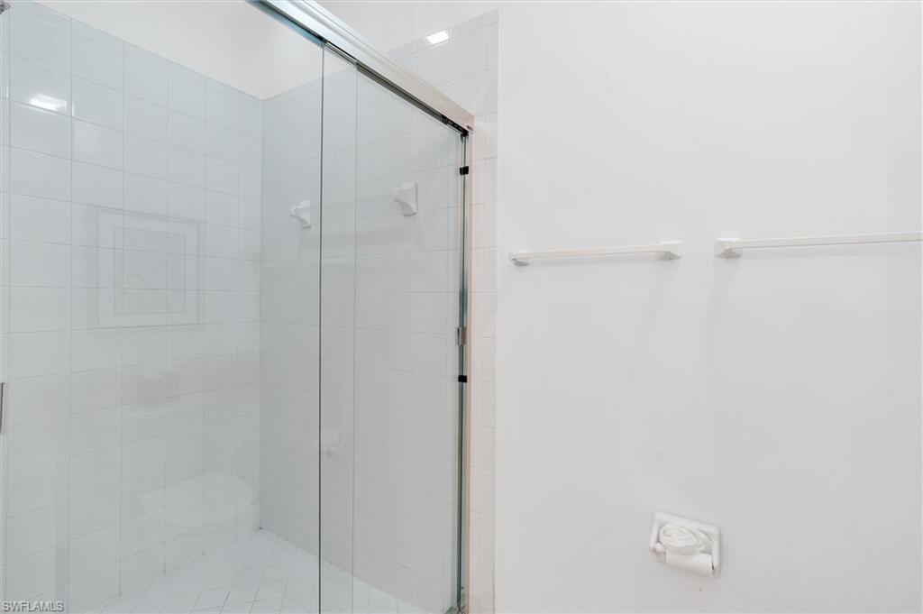 GRAND CYPRESS III - Residential