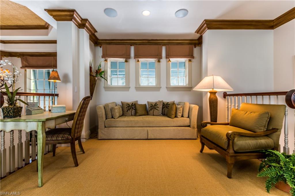 AQUALANE SHORES - Residential