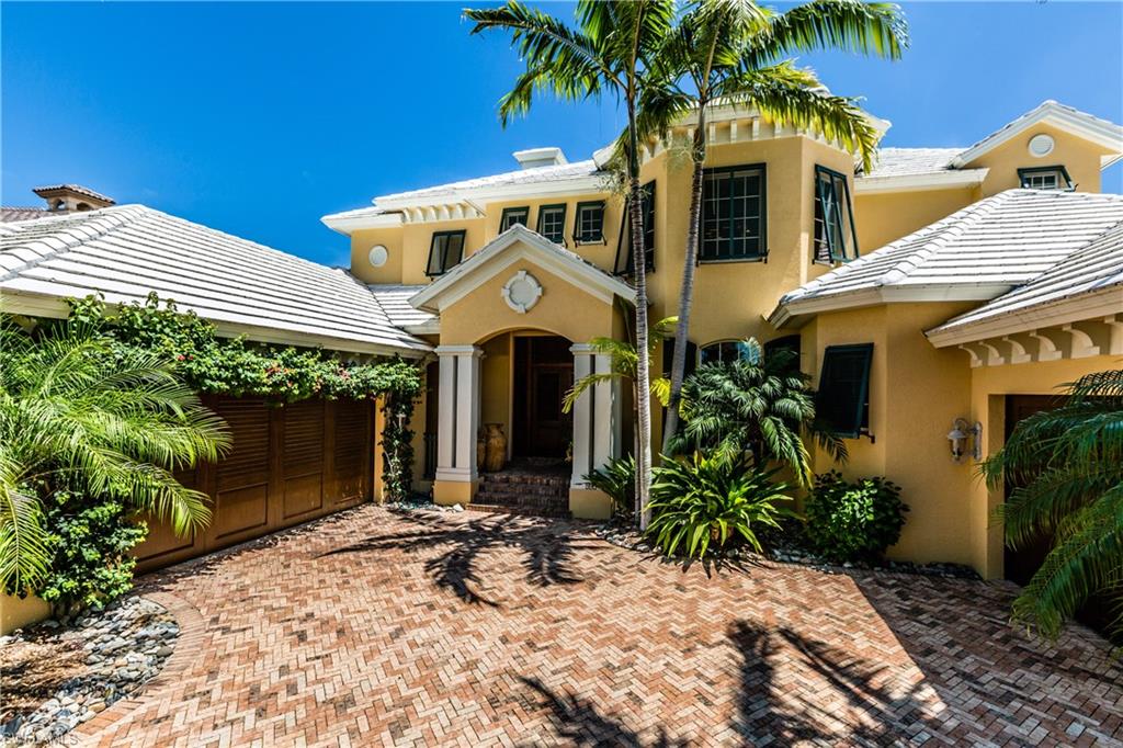 AQUALANE SHORES - Residential