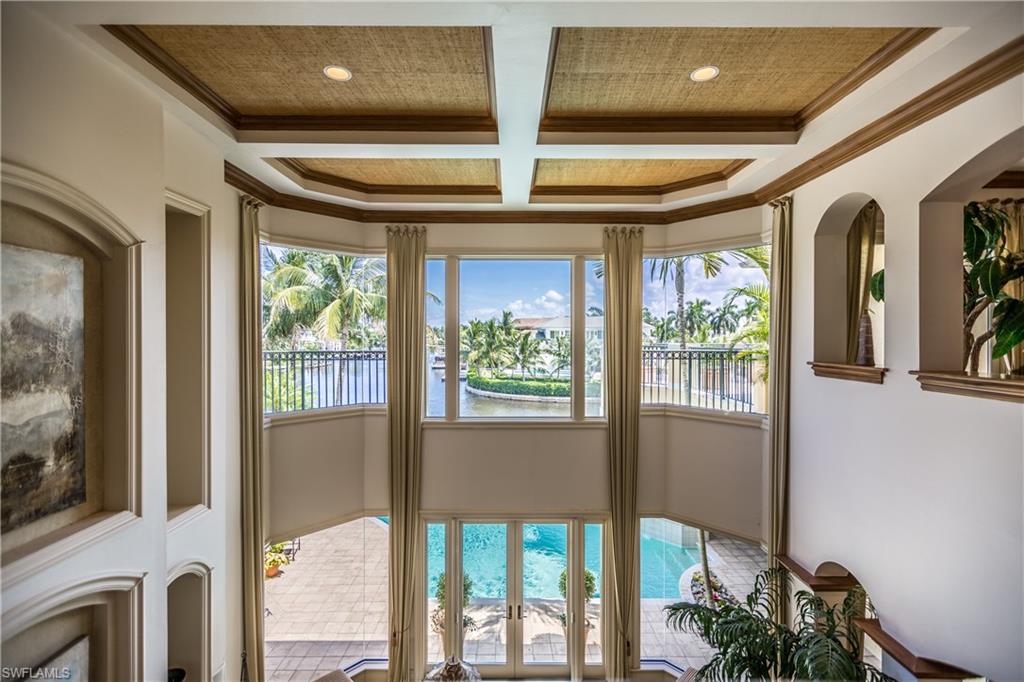 AQUALANE SHORES - Residential