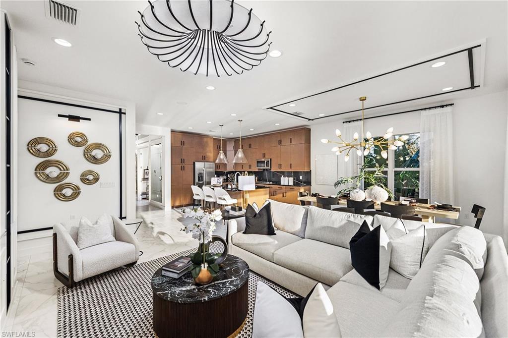 VALENCIA SKY - Residential