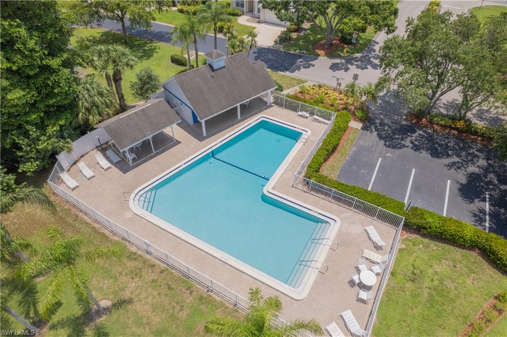 WILLIAMSBURG - Residential