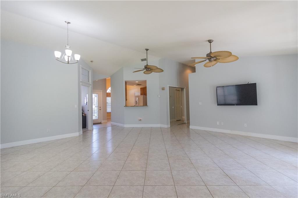 WILLIAMSBURG - Residential