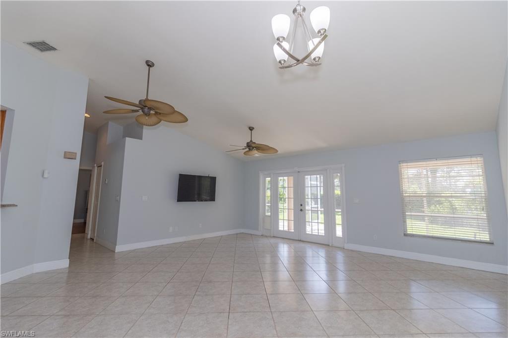 WILLIAMSBURG - Residential