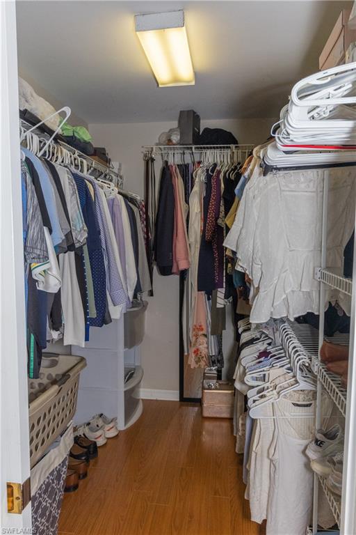 WILLIAMSBURG - Residential