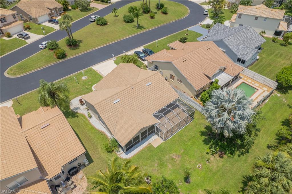 WILLIAMSBURG - Residential