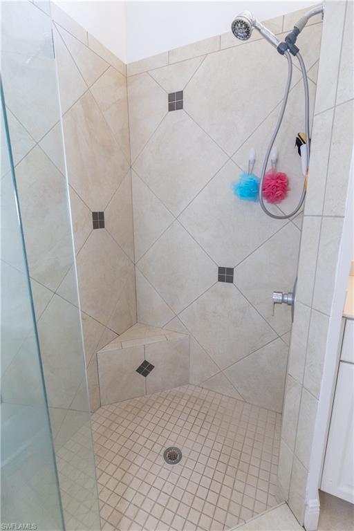 WILLIAMSBURG - Residential