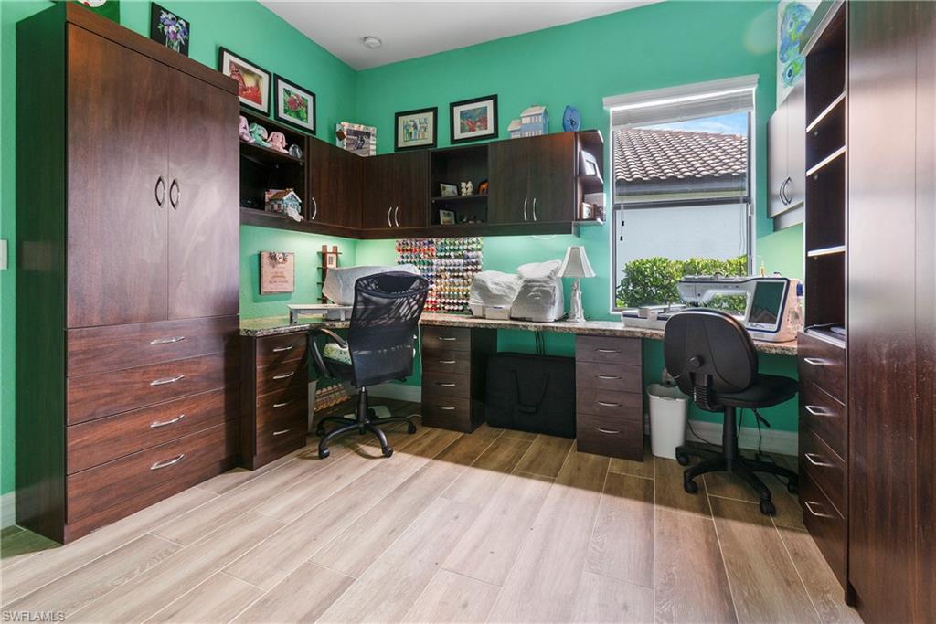 REFLECTION ISLES - Residential