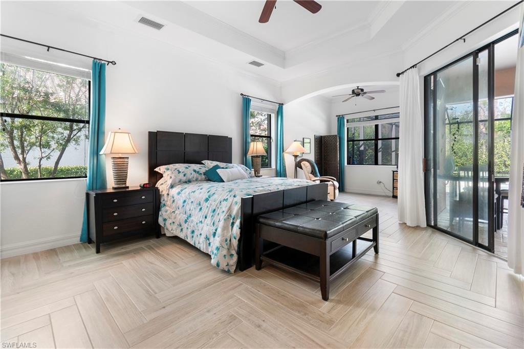 REFLECTION ISLES - Residential