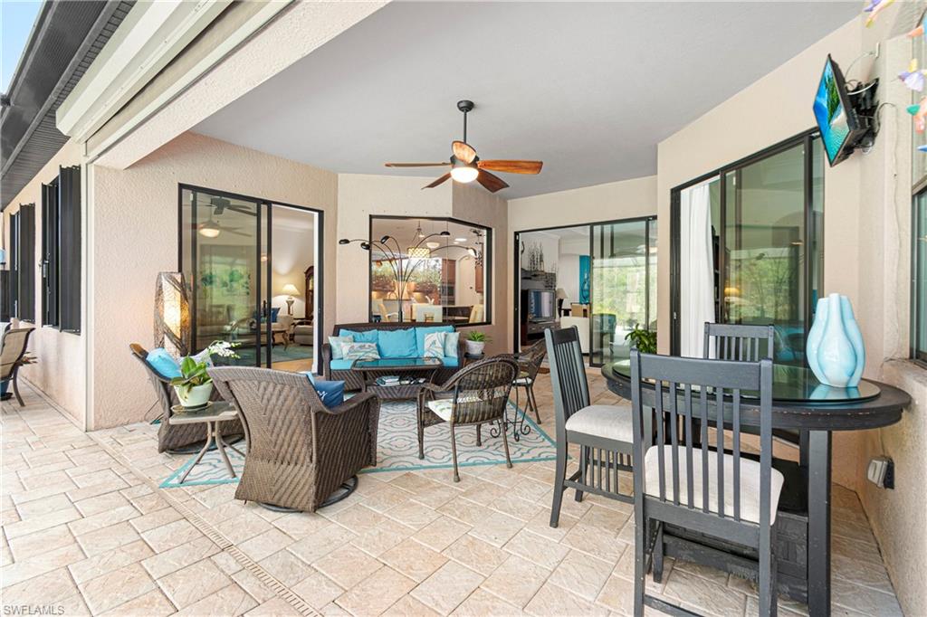 REFLECTION ISLES - Residential