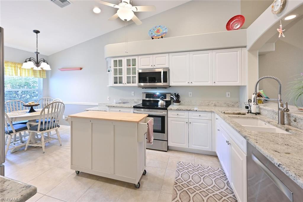 IBIS COVE - Residential