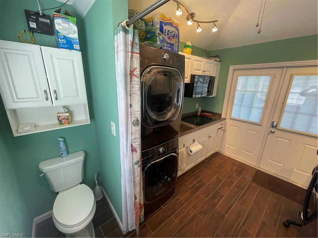 CYPRESS WOODS RV RESORT - Land