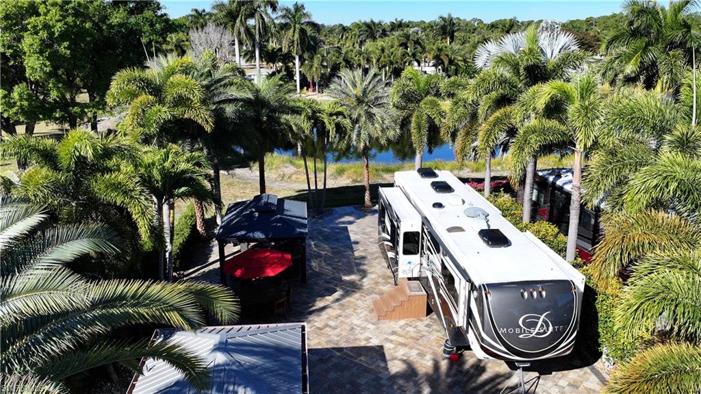 CYPRESS WOODS RV RESORT - Land