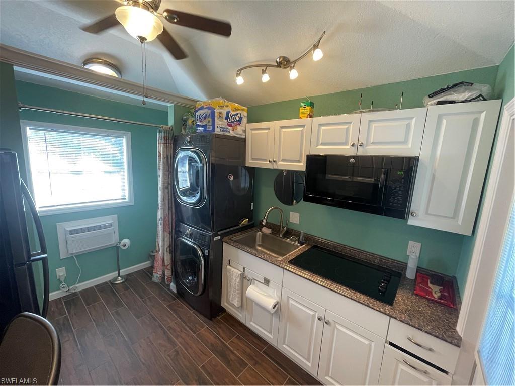 CYPRESS WOODS RV RESORT - Land