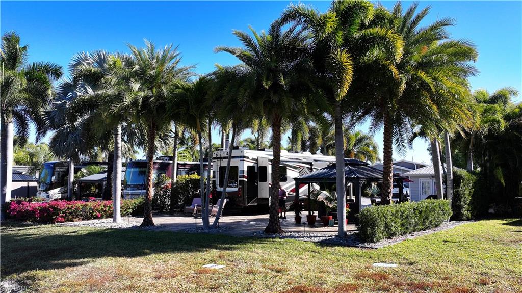 CYPRESS WOODS RV RESORT - Land