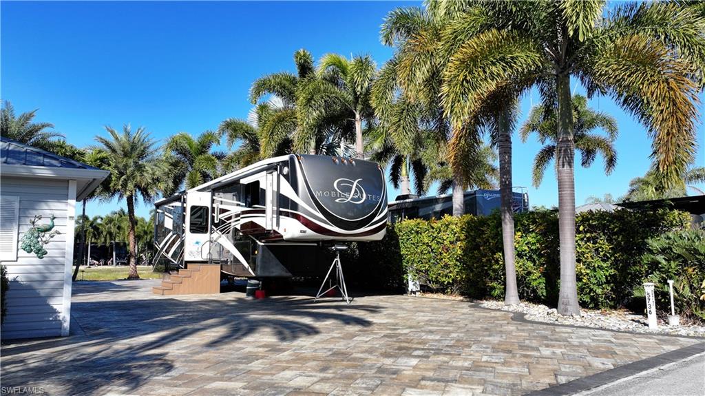 CYPRESS WOODS RV RESORT - Land