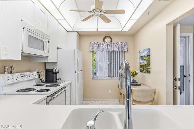 GOLFVIEW GOLF & RACQUET CLUB - Residential