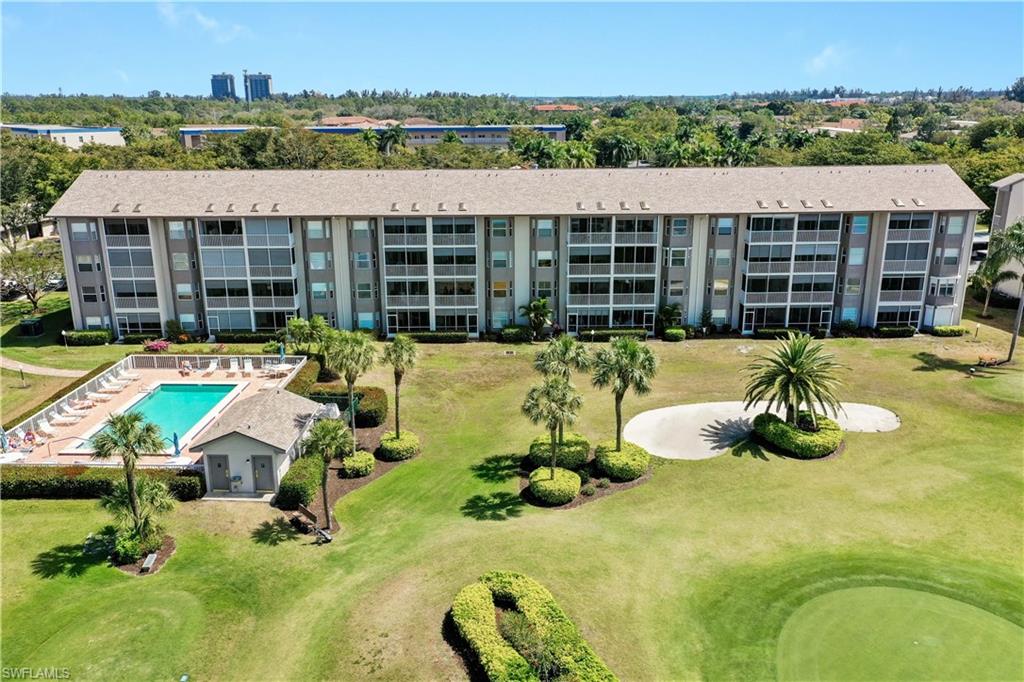 GOLFVIEW GOLF & RACQUET CLUB - Residential