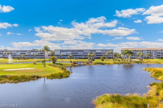 GOLFVIEW GOLF & RACQUET CLUB - Residential