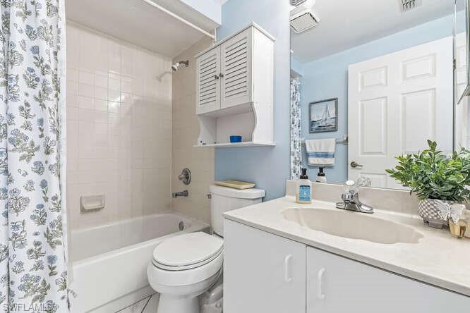 GOLFVIEW GOLF & RACQUET CLUB - Residential