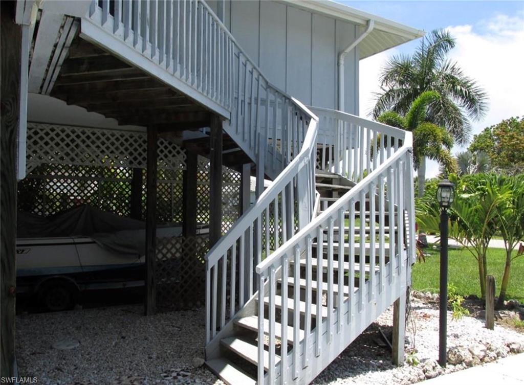 CAPTAINS COVE - Residential