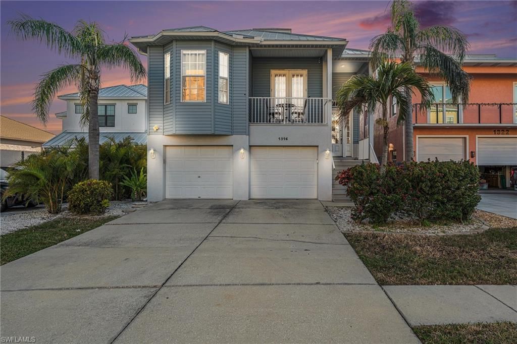 Photo of 1316 Apollo Beach BLVD S, APOLLO BEACH, FL 33572 (MLS # 225083308)