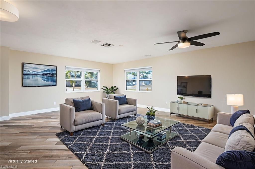 NAPLES PARK - Residential