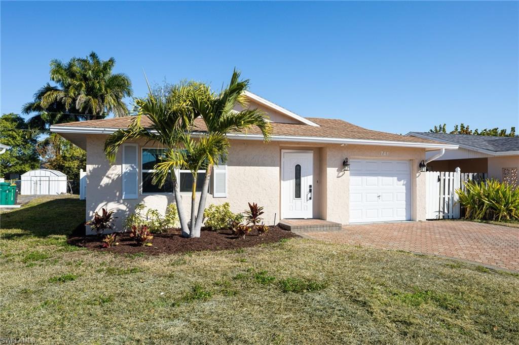 NAPLES PARK - Residential