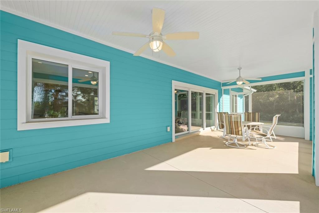 CHARLOTTE SHORES - Residential