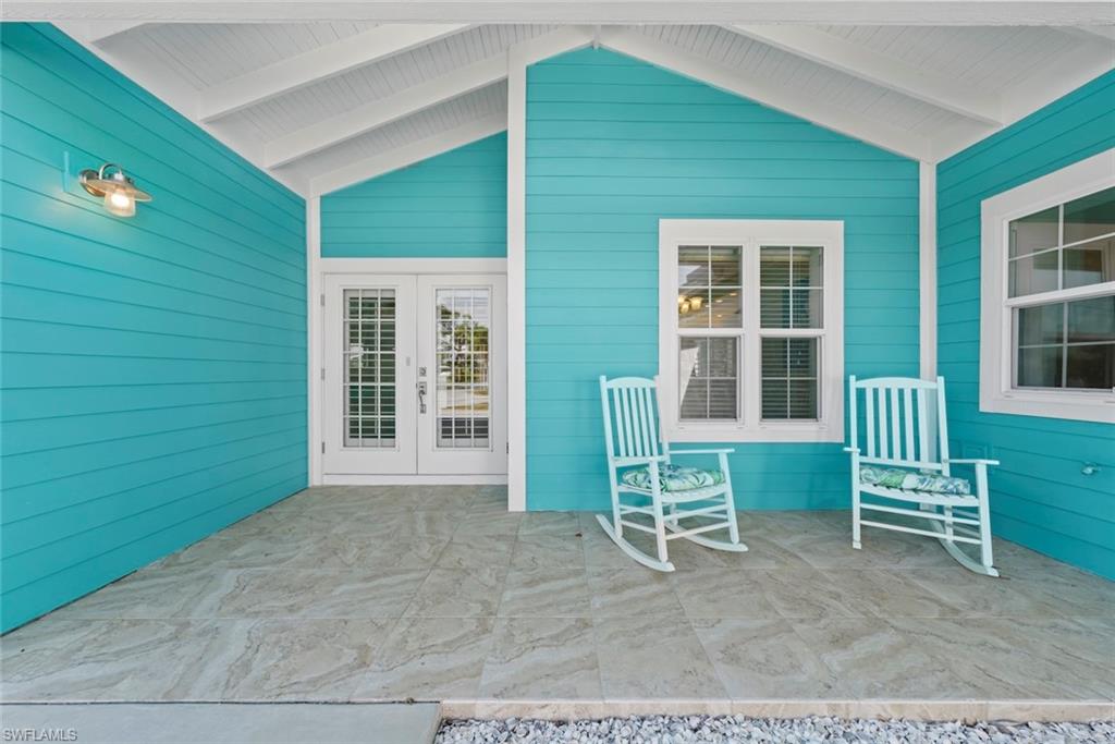 CHARLOTTE SHORES - Residential