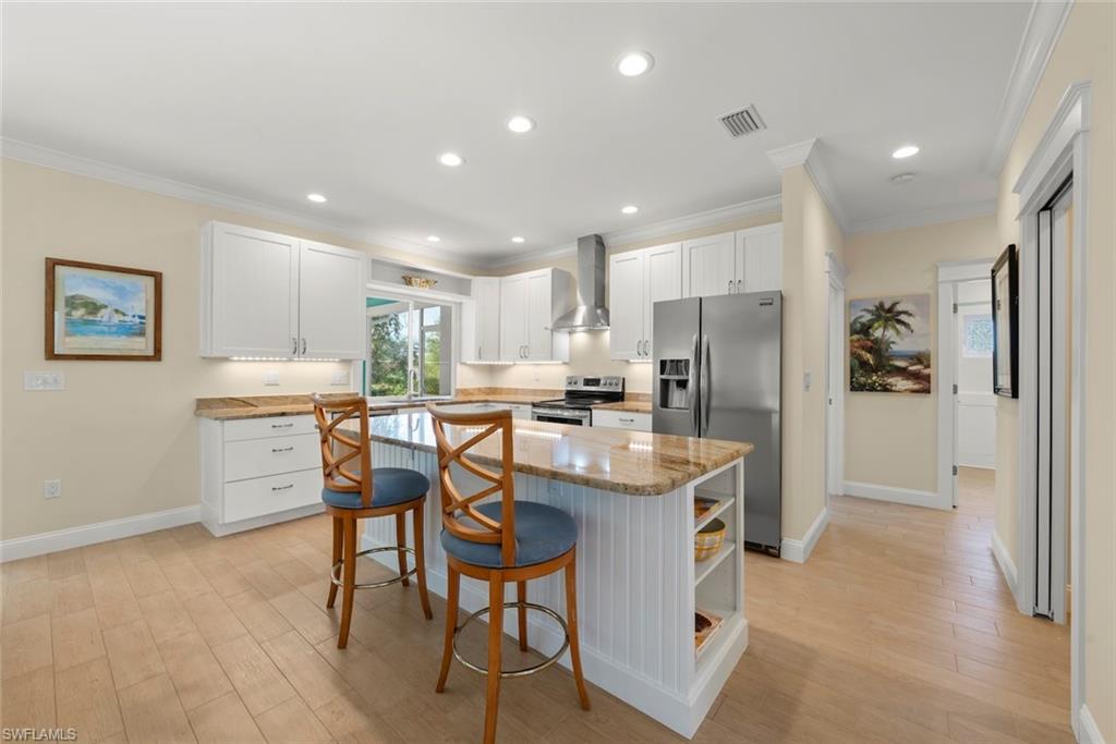 CHARLOTTE SHORES - Residential