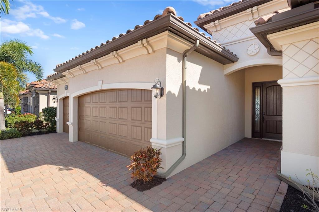 BONITA NATIONAL GOLF AND COUNTRY CLUB - Residential