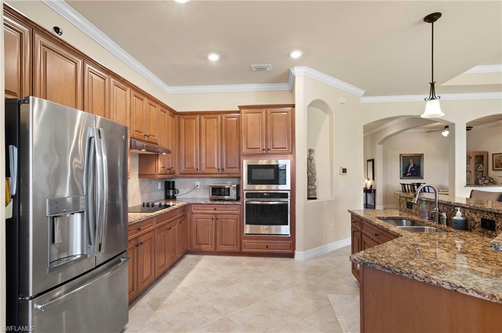 BONITA NATIONAL GOLF AND COUNTRY CLUB - Residential