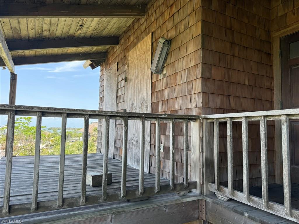 JOSES HIDEAWAY - Residential