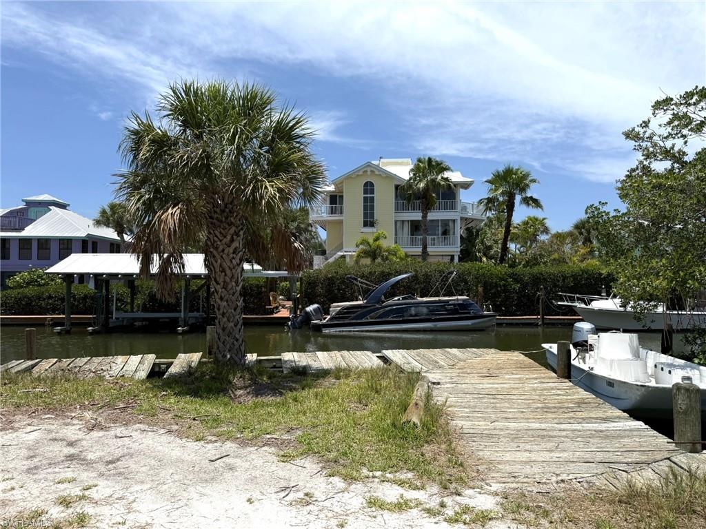 JOSES HIDEAWAY - Residential