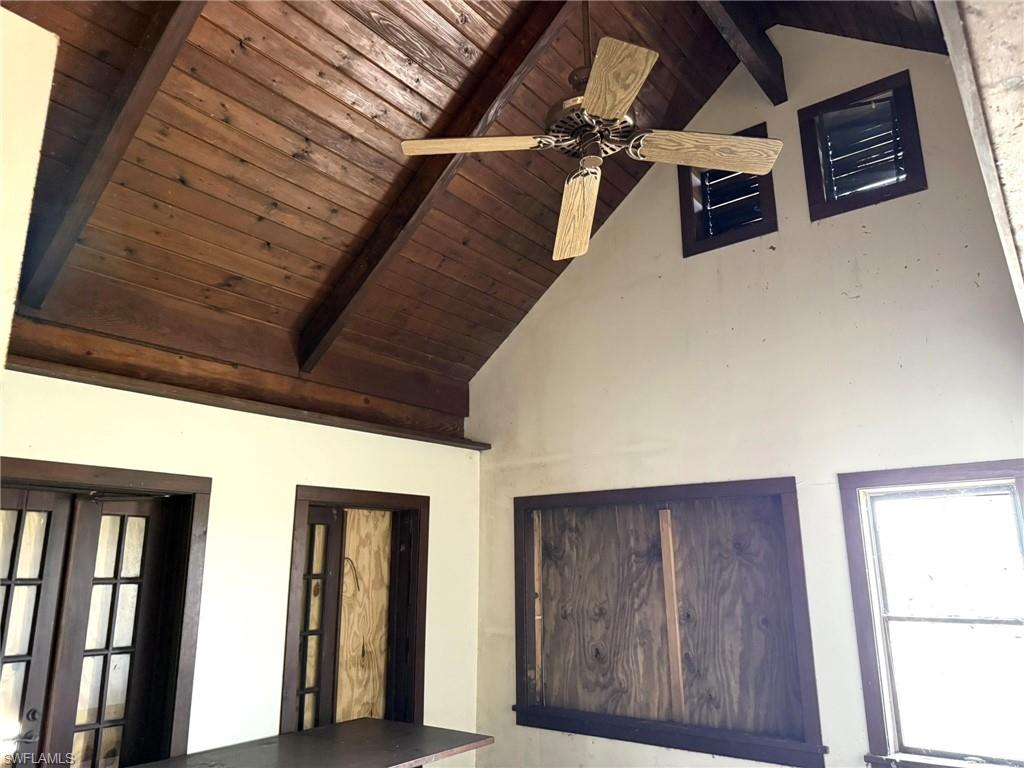 JOSES HIDEAWAY - Residential