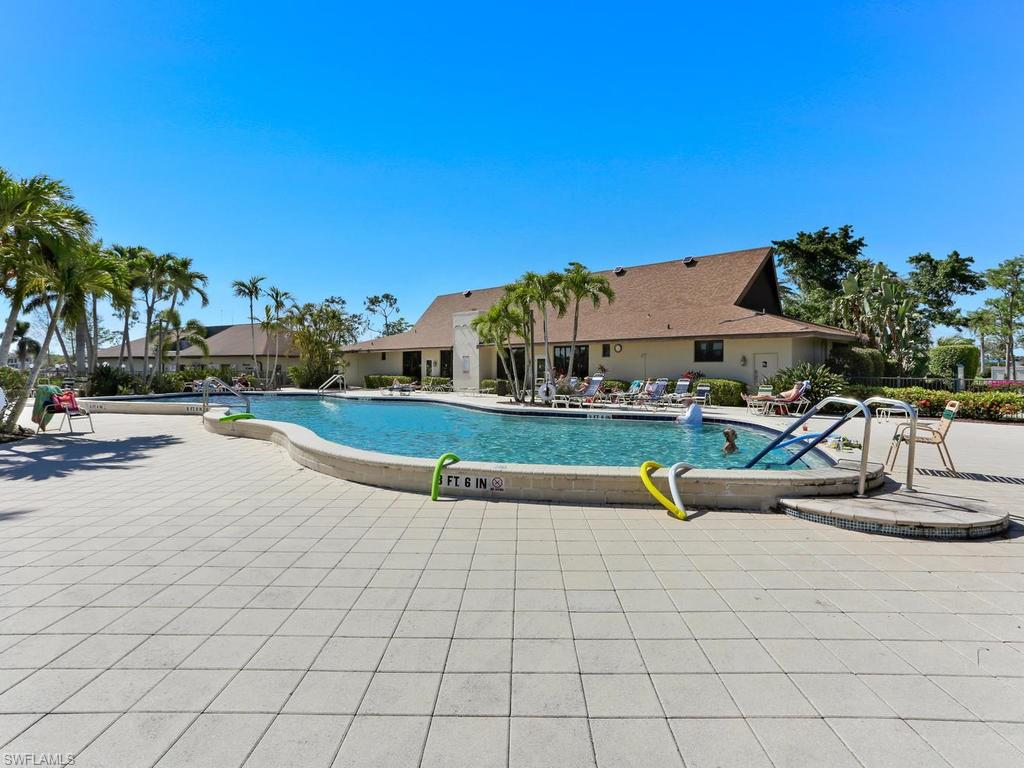 GLADES COUNTRY CLUB - Residential