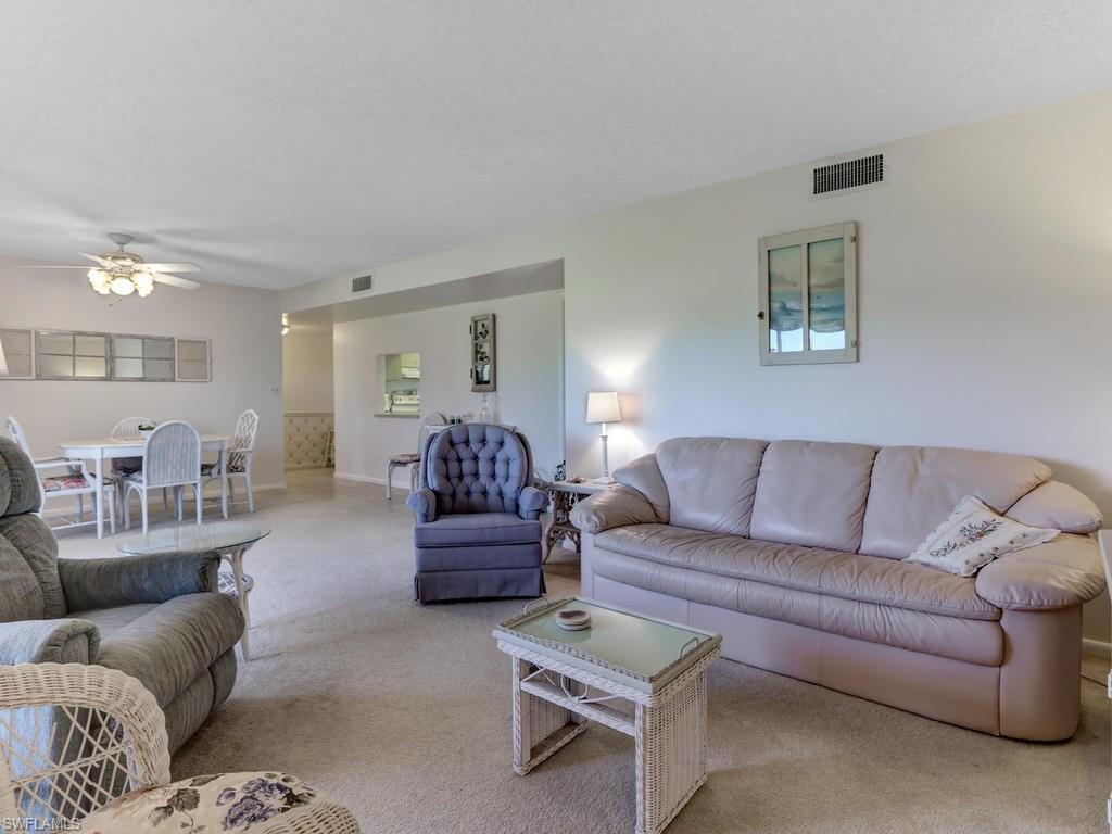 GLADES COUNTRY CLUB - Residential