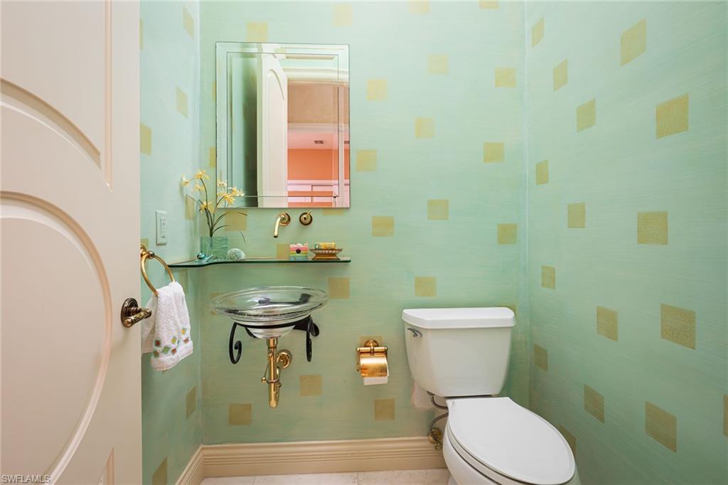 NORMAN ESTATES AT TIBURON - Residential