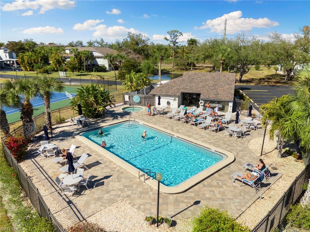 NEWPORT GLEN - Residential