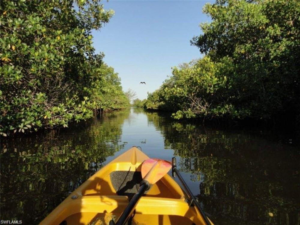 PUNTA GORDA ISLES - Land